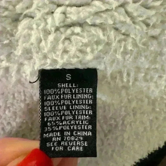 Women’s Rue21 Coat - Picture 4 of 7